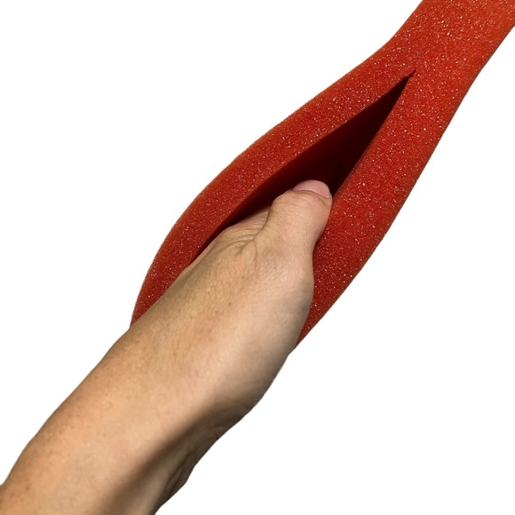 Veggie Tales Foam Fingers Bob The Tomato & Larry The Cucumber 2005 Big Idea Inc - Picture 14 of 15